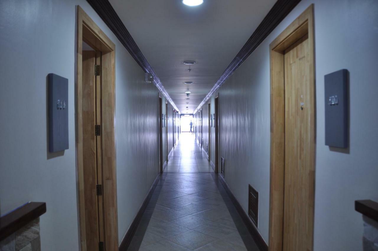 Deanettes Property Rental-Cedar Peak Condo Baguio City ภายนอก รูปภาพ